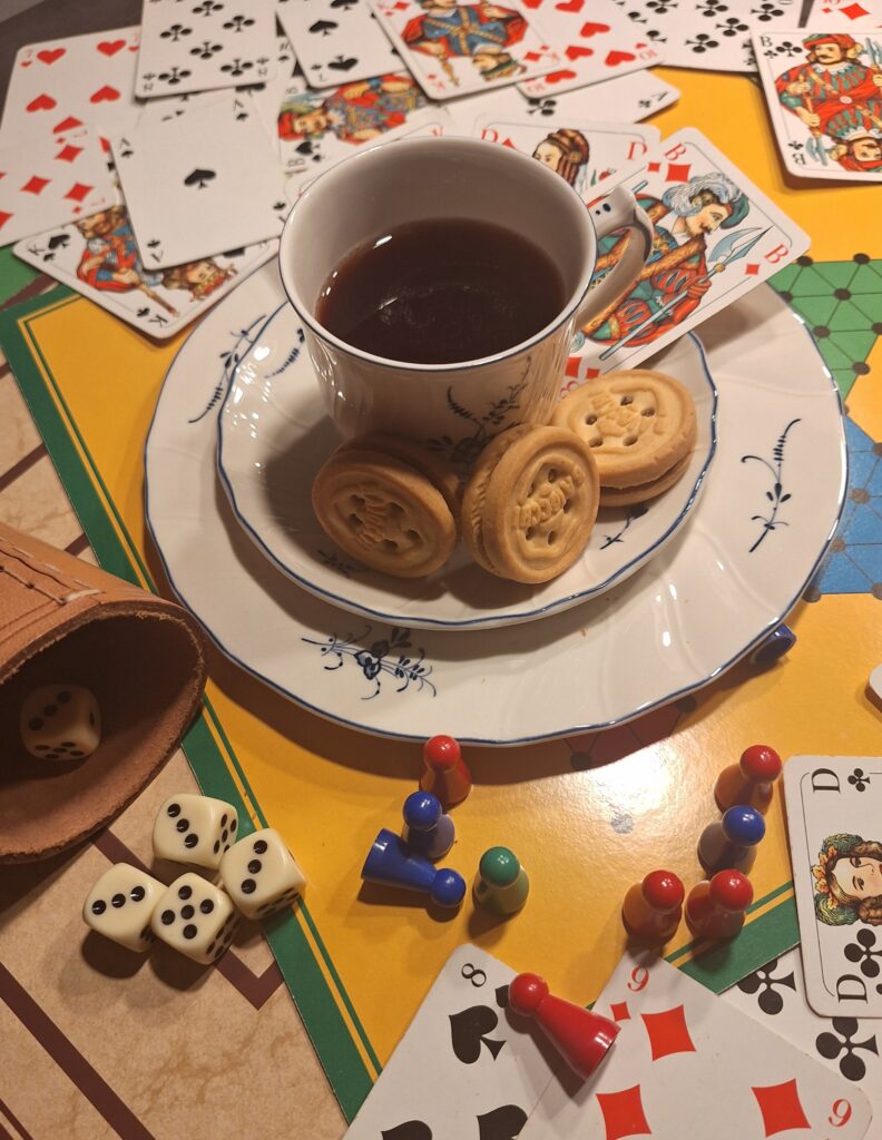 Spielenachmittag mit Kaffee und Kuchen und Klönschnack bei großer Beliebtheit